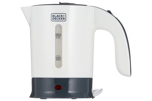 Black and shop decker electric kettle